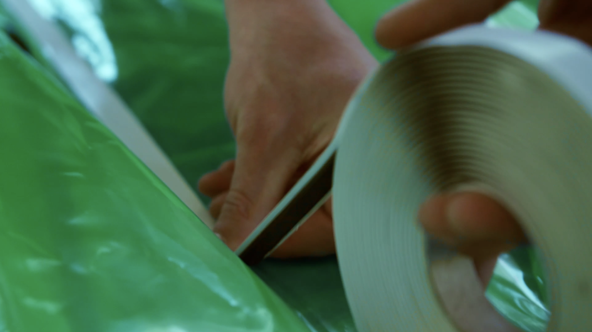 Vacuum infusion of rComp composite — recyclable resin flowing through reinforcement